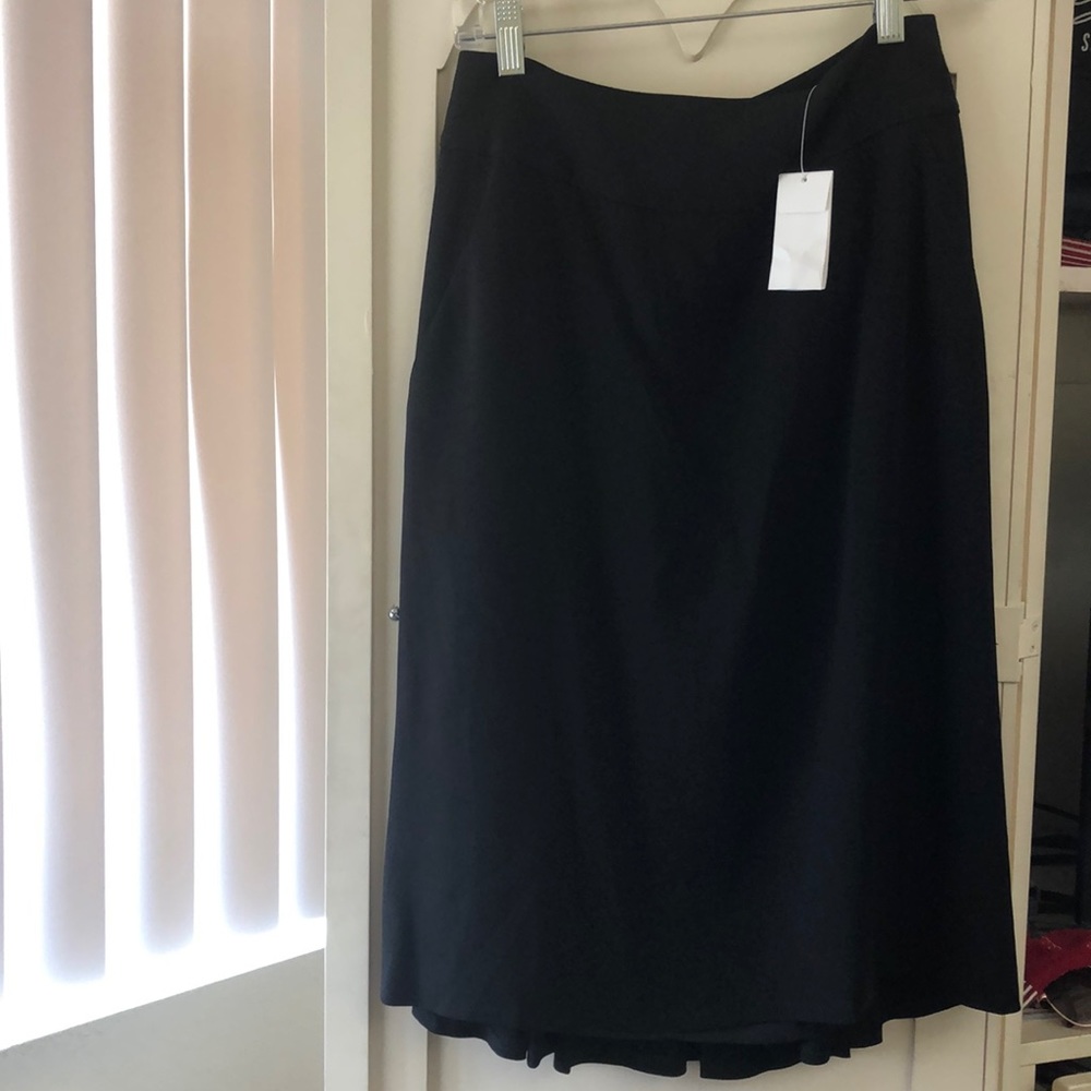 Skirt - Picture 4 of 8